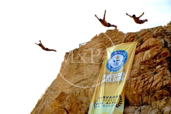 Acapulco Divers Set Guinness World Record for Highest Head-First Dive